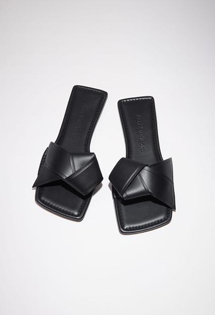 Acne Studios Musubi Leather Sandal Black FN-WN-SHOE000702