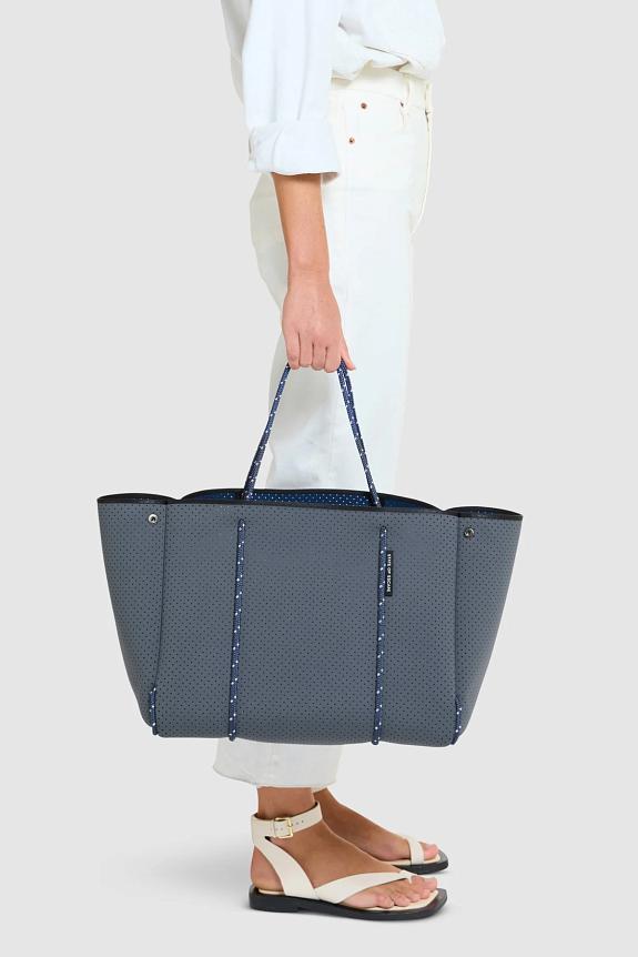 STATE OF ESCAPE Escape Tote Pewter-1