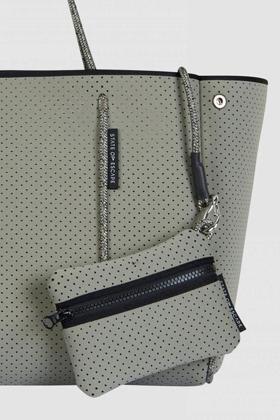 STATE OF ESCAPE Escape Tote Sage Green-3