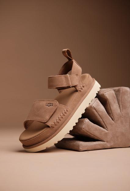 UGG Goldenstar Chestnut