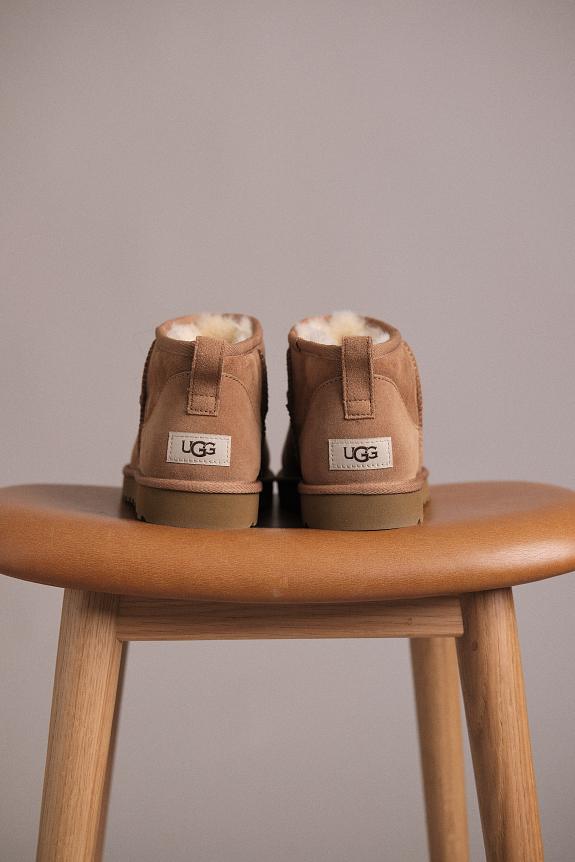 UGG Men's Classic Ultra Mini Chestnut-6