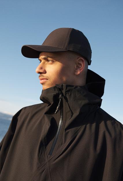 Varsity Headwear Legacy Structured Active Tech Black